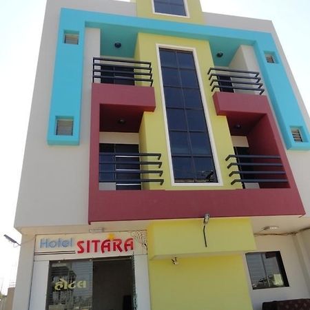 Hotel Sitara Somnāth 外观 照片